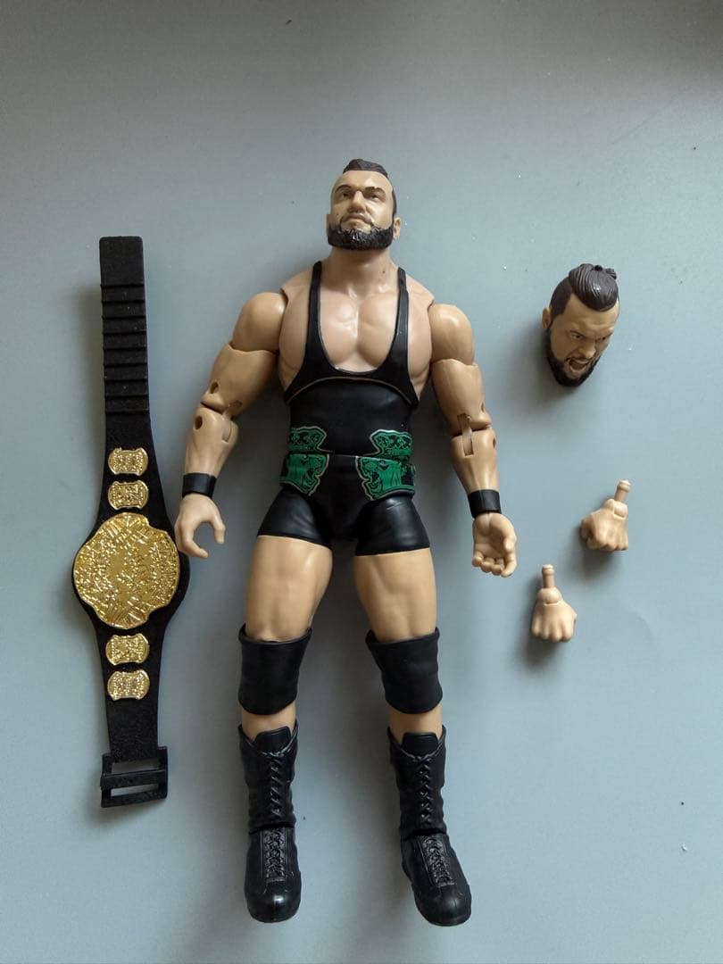 AEW WWE Wrestling Figure with Belt, 15cm