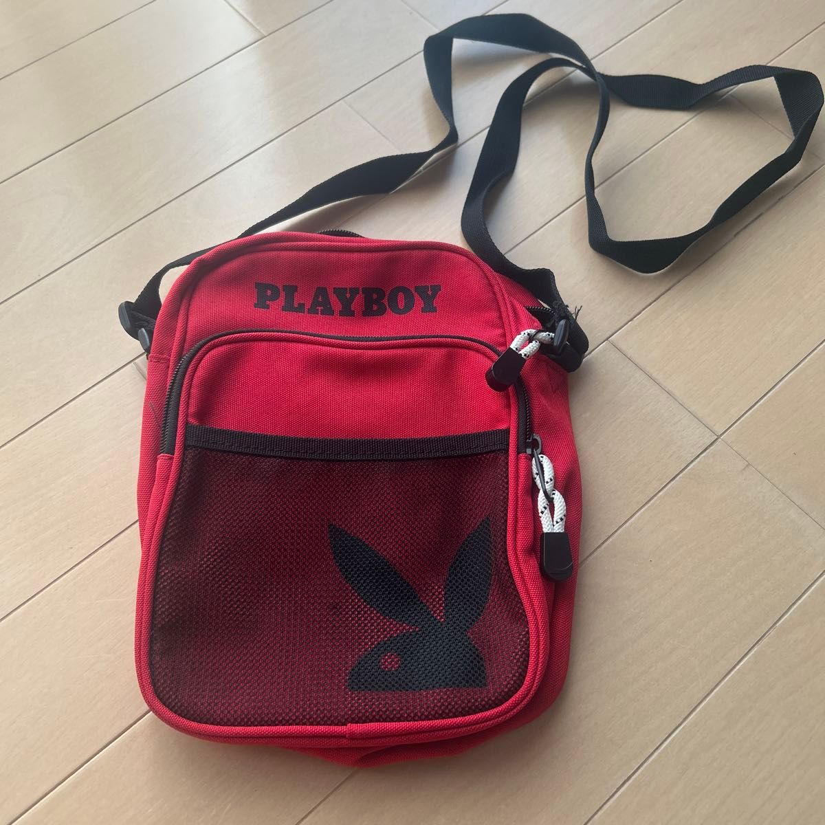 PLAYBOY 的肩包