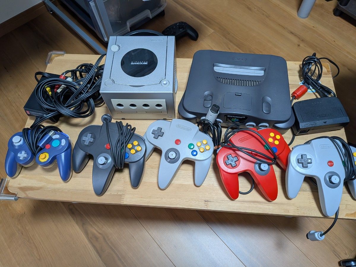 任天堂NINTENDO64主机 & 游戏立方体主机控制器套件