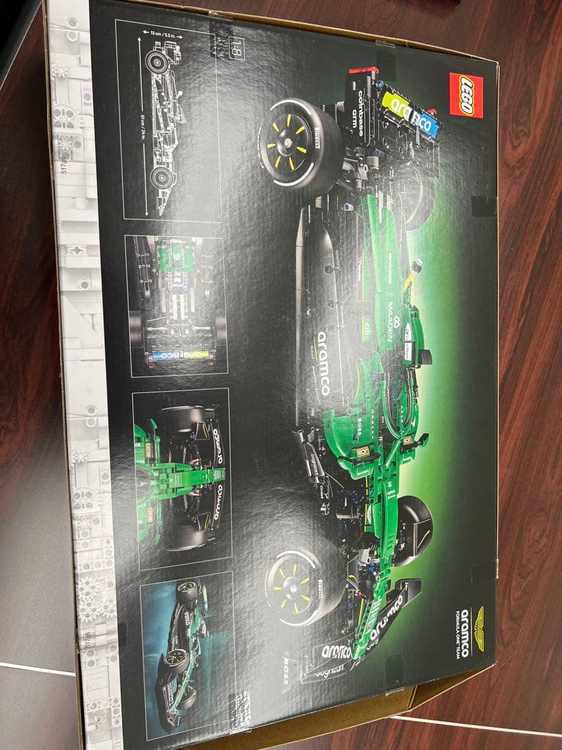 乐高Technic 阿斯顿·马丁F1 42240 成品