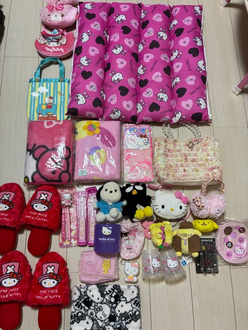 ☆Sanrio Hello Kitty Goods Lot Sale☆