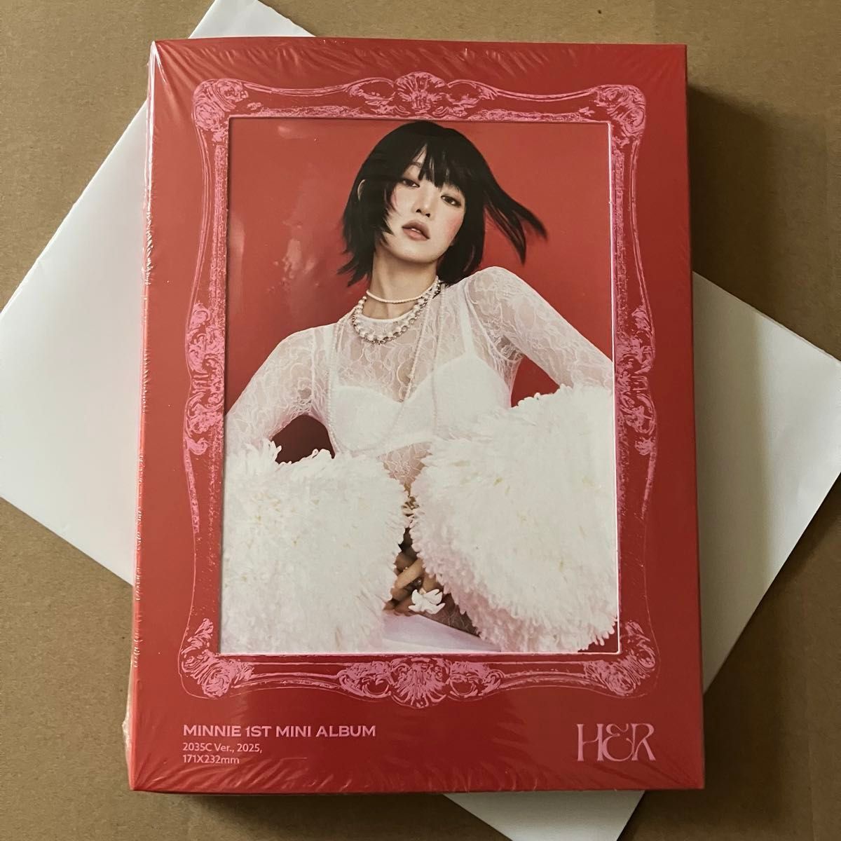 【全新未拆封】(G)I-DLE MINNIE 专辑 HER RED