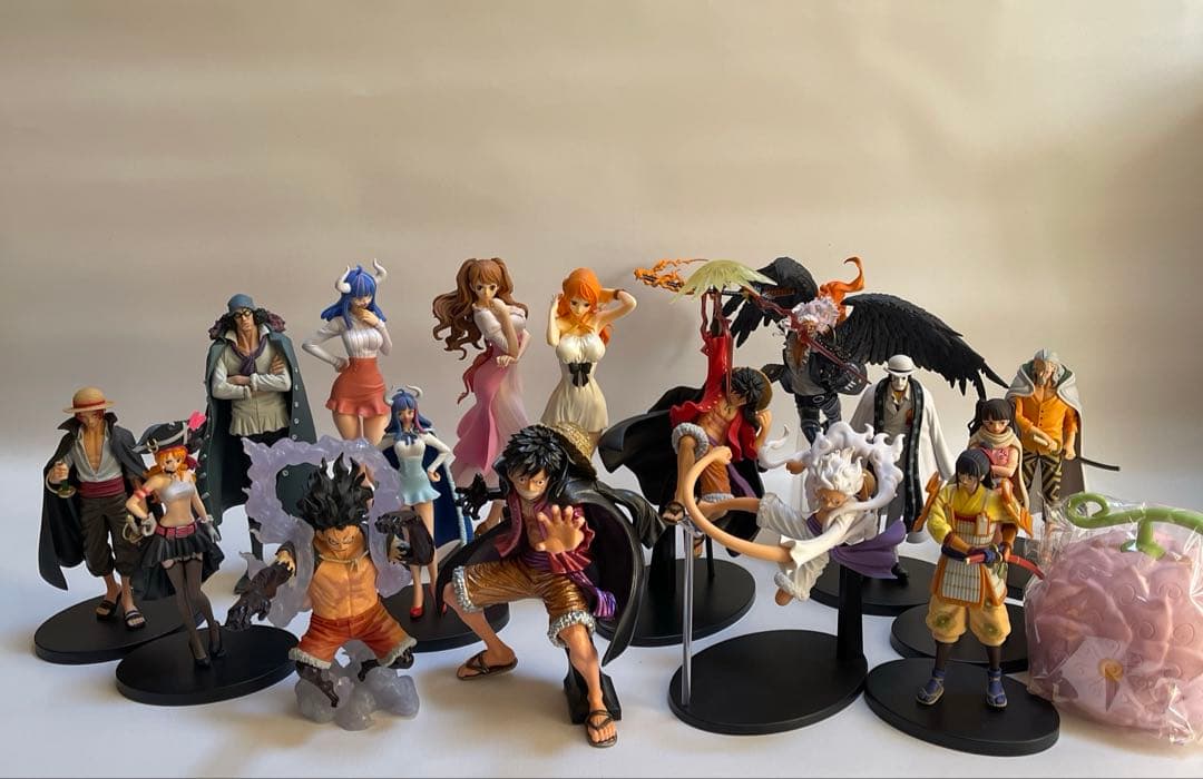 One Piece Figures Lot