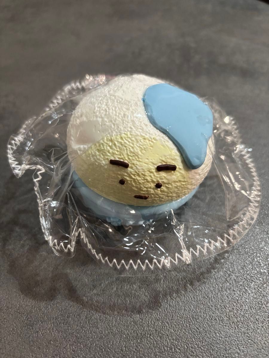 挤压雪人冰淇淋
