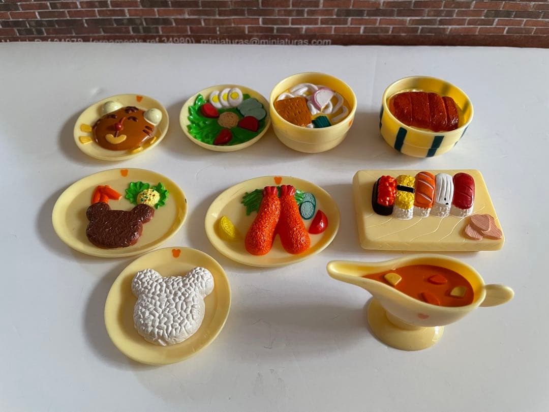 Benesse Shimajiro Restaurant Bistro: Shimano Shimajiro Miniature Play Set