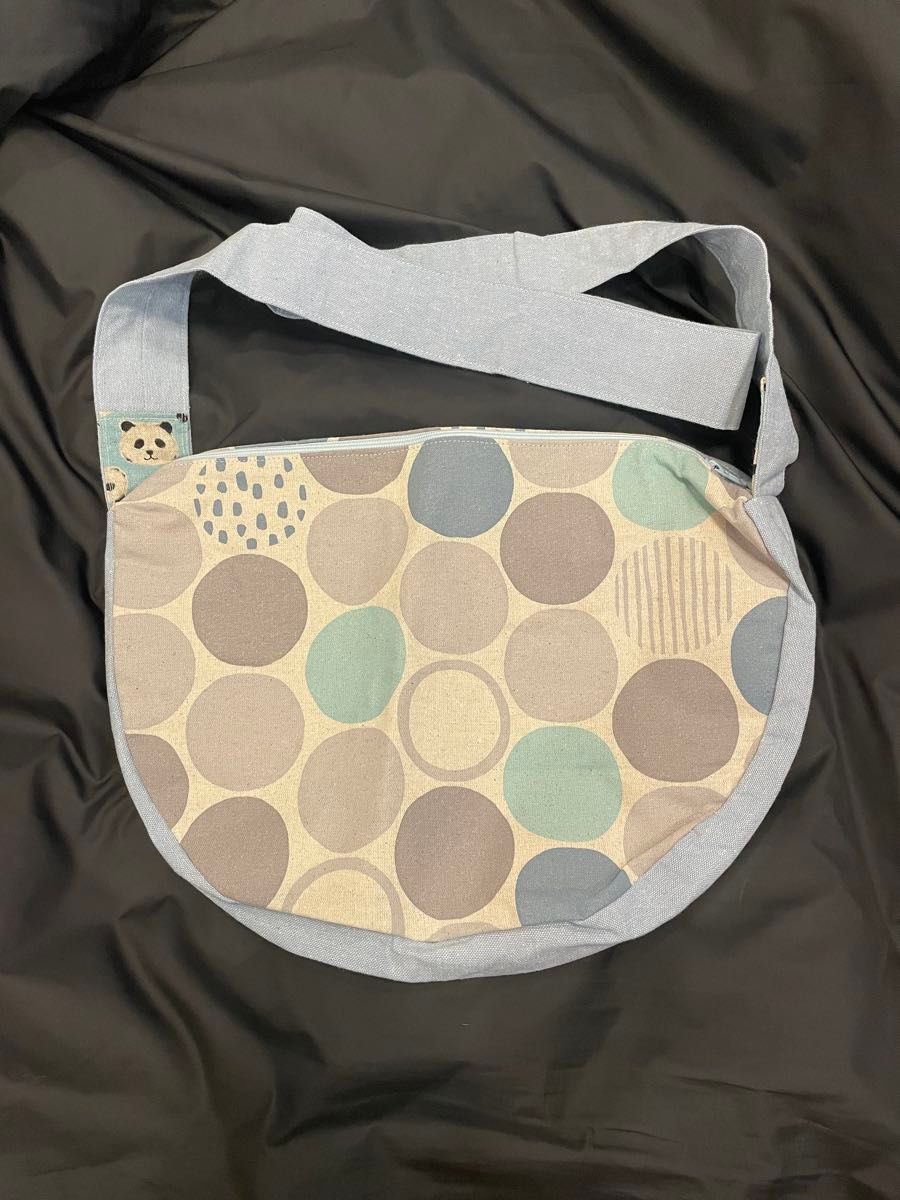 Handmade ★ Dot Pattern Shoulder Bag (Hidden Panda) Medium Size