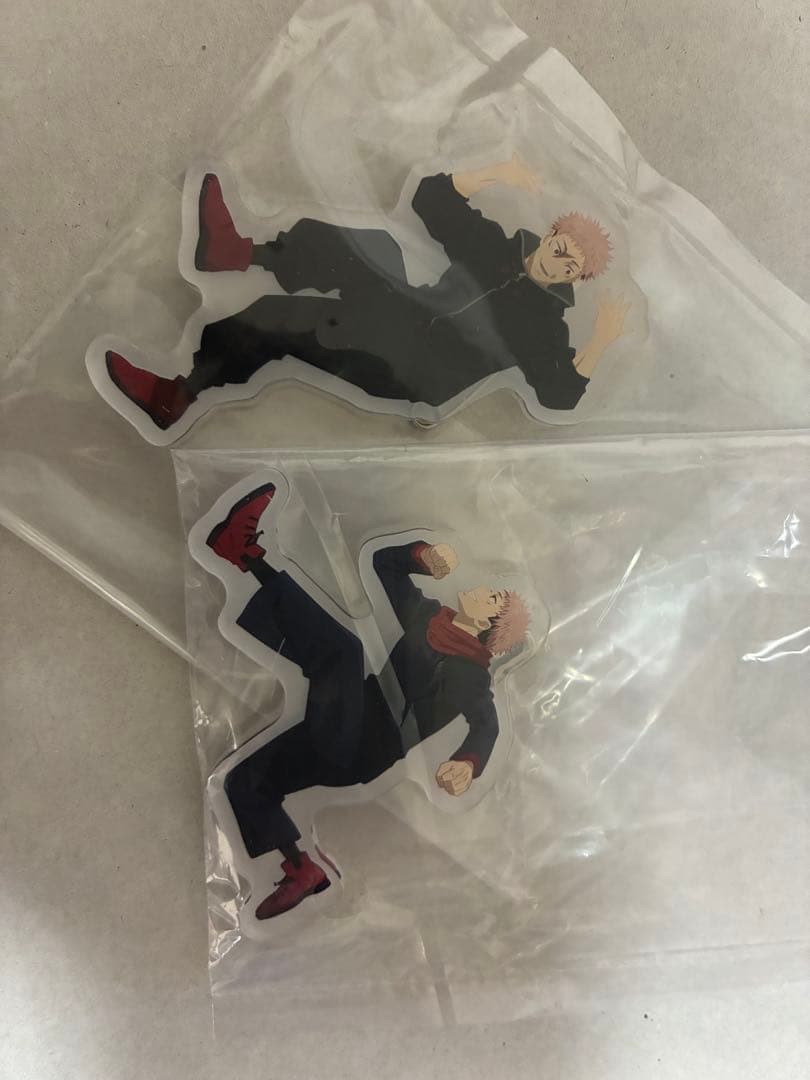 咒术回战 虎杖悠仁 亚克力徽章 2种套装
