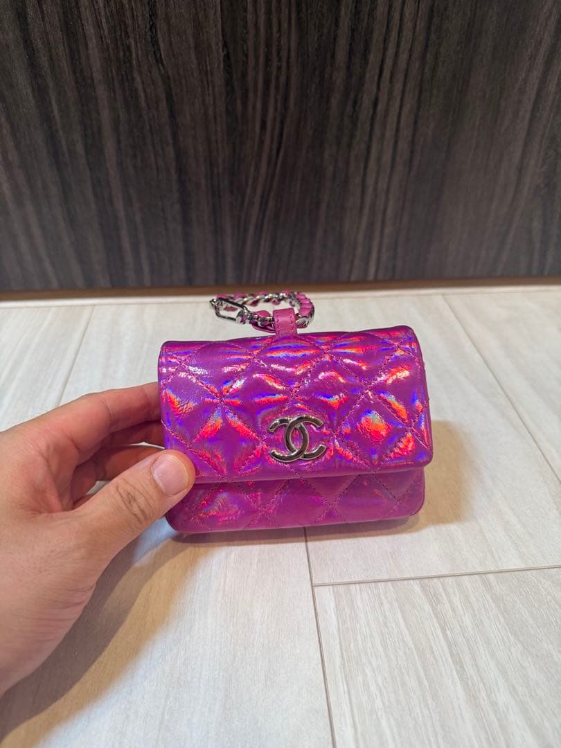 CHANEL 玛特拉塞 带链条的钱包 紫色 高端客户赠品