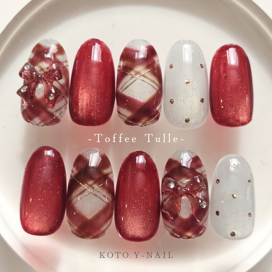Toffee Tulle Nail Tips, Autumn Nails, Check Pattern, Burgundy, Glossy Finish, Pre-Wedding Photos, Magnetic Nails, Nail Art, Fan‑Driven Hobby, Ribbon, 3D Effects