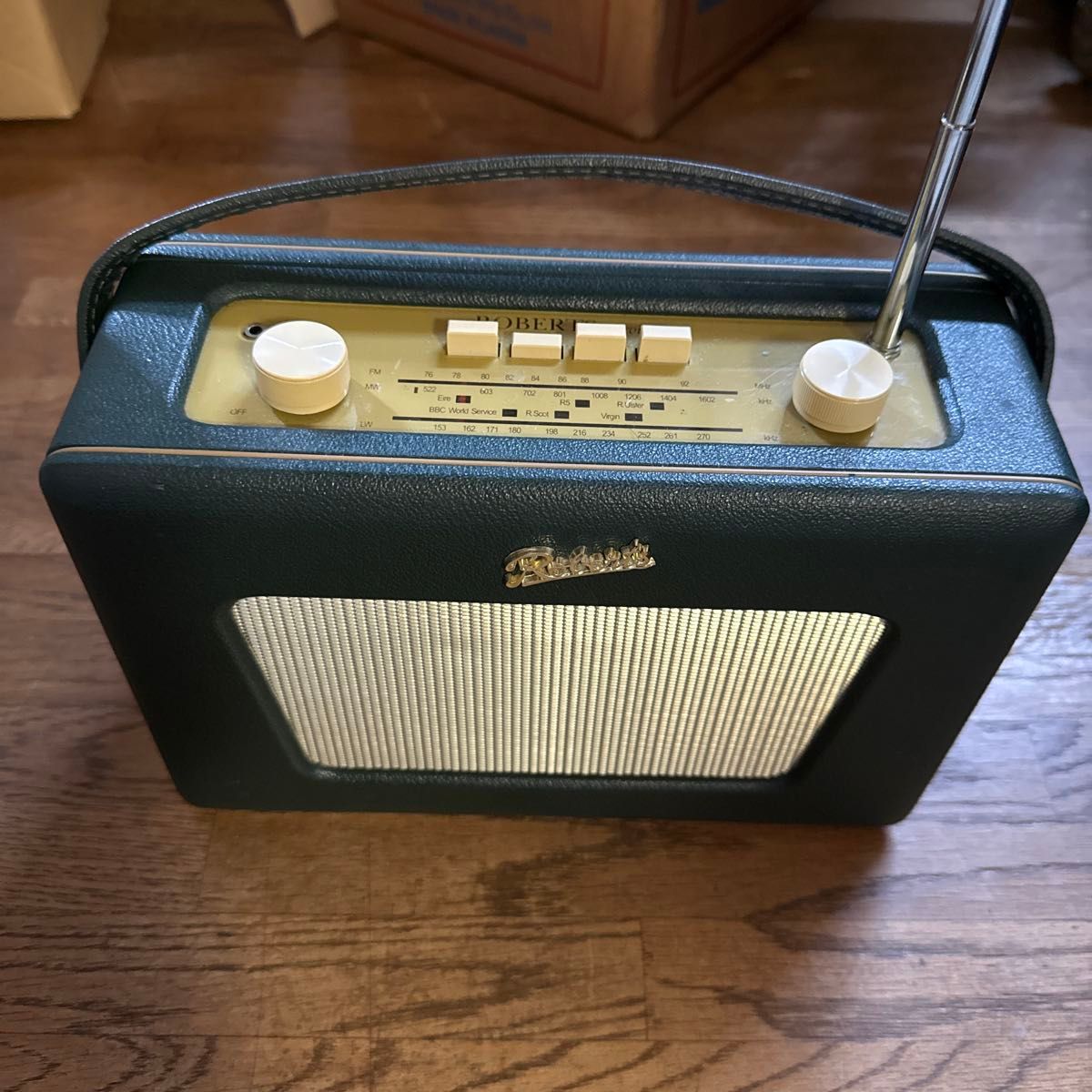 Roberts Radio ロバーツラジオ レトロ調 ポータブルラジオ