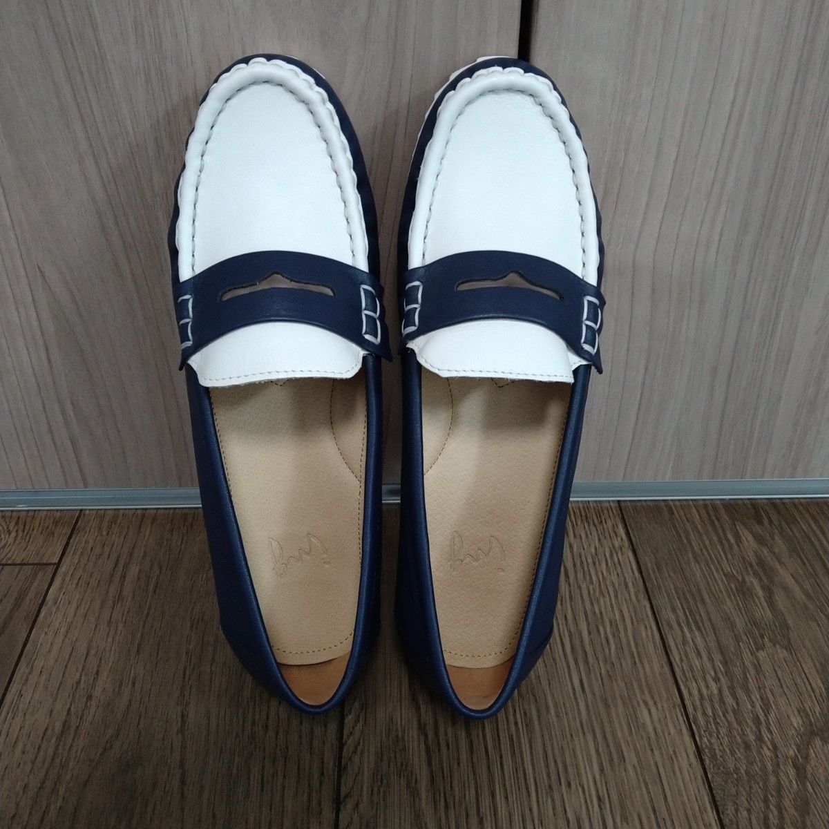 ☆ Final price reduction ☆ Unused ☆ ing Ing☆ Moccasin shoes Navy Size 24cm