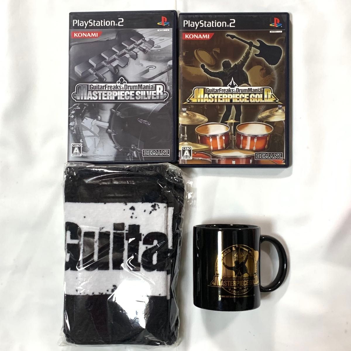 【Goods Set】 PS2 Guitar Freaks & Drum Mania Masterpiece Silver Gold Set Towel and Mug Included