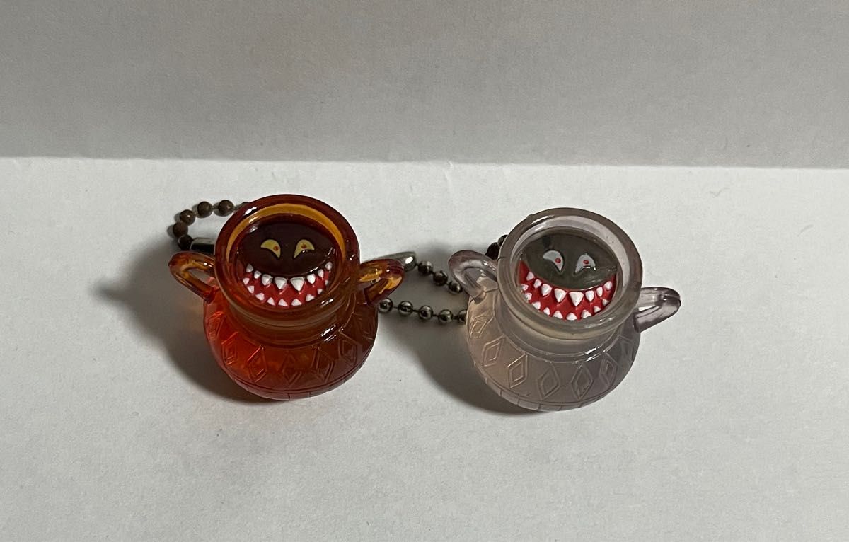 Dragon Quest Crystal Monsters Tsubokku Evil Jar Figure Keychain
