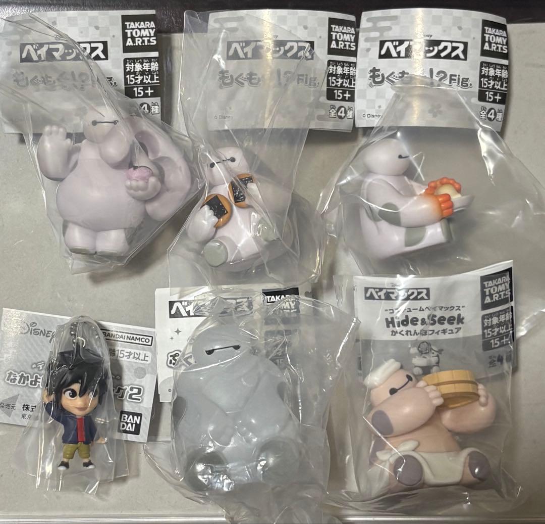 [Price Reduced! Ready to Buy] Baymax Gacha 6 Pieces Mogumogoku and Hide-and-Seek Unopened