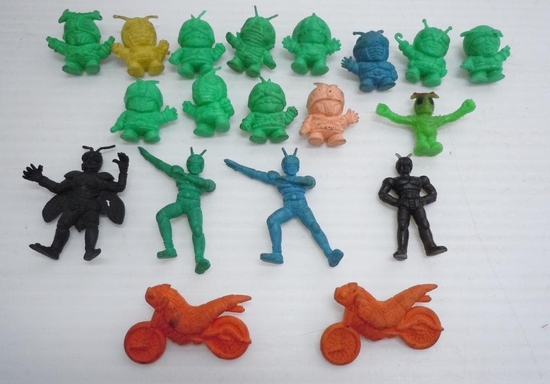 Kamen Rider Eraser Figure Set 18-Piece Set Rider Bike