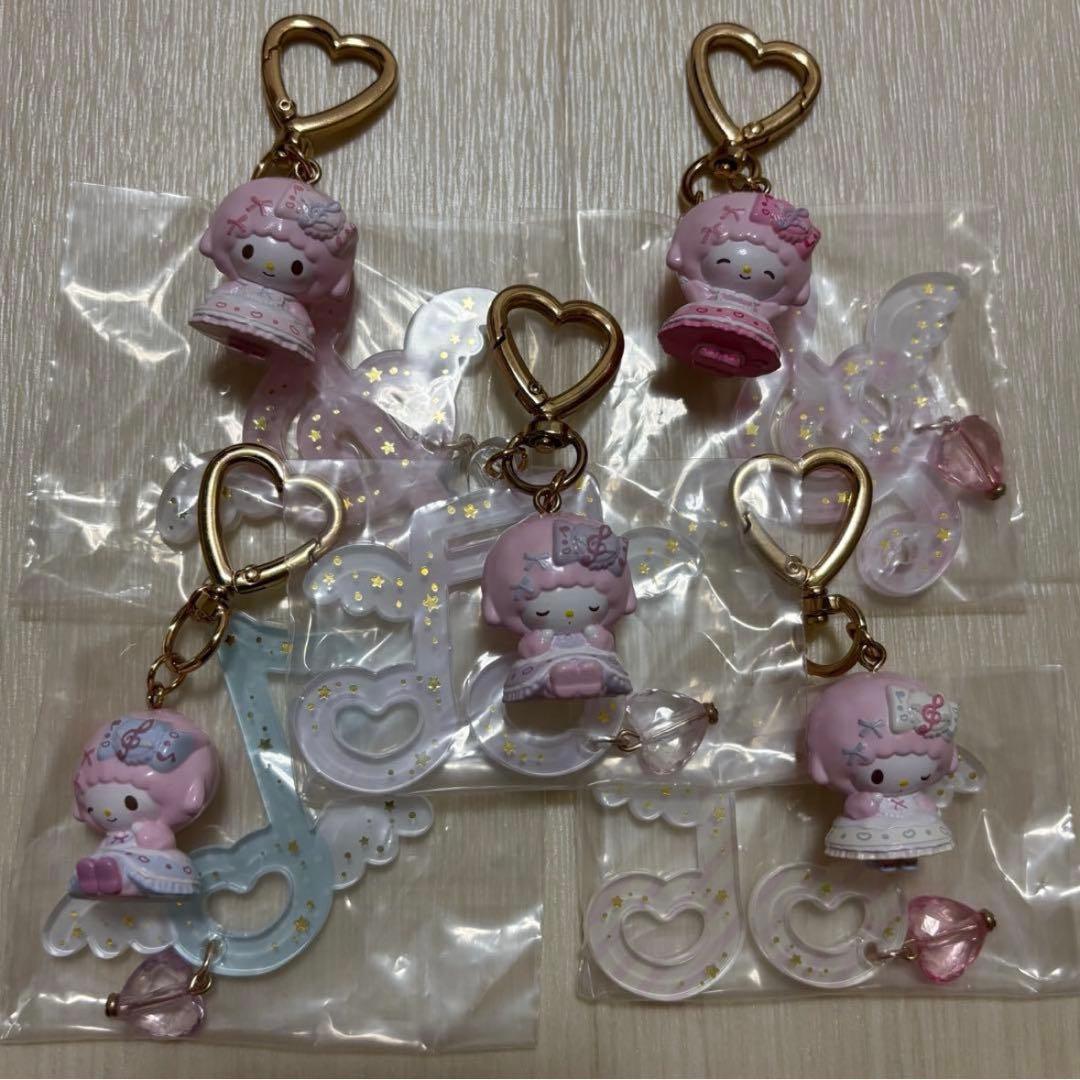 Piano-chan’s Dress-Up Piano Performance Event – Piano, Sanrio Keychain, Merchandise