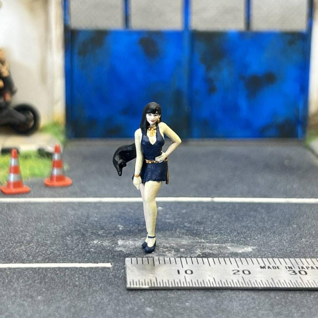 【GS-017】1/64 穿着连衣裙的女性 手办 迷你模型 场景布置