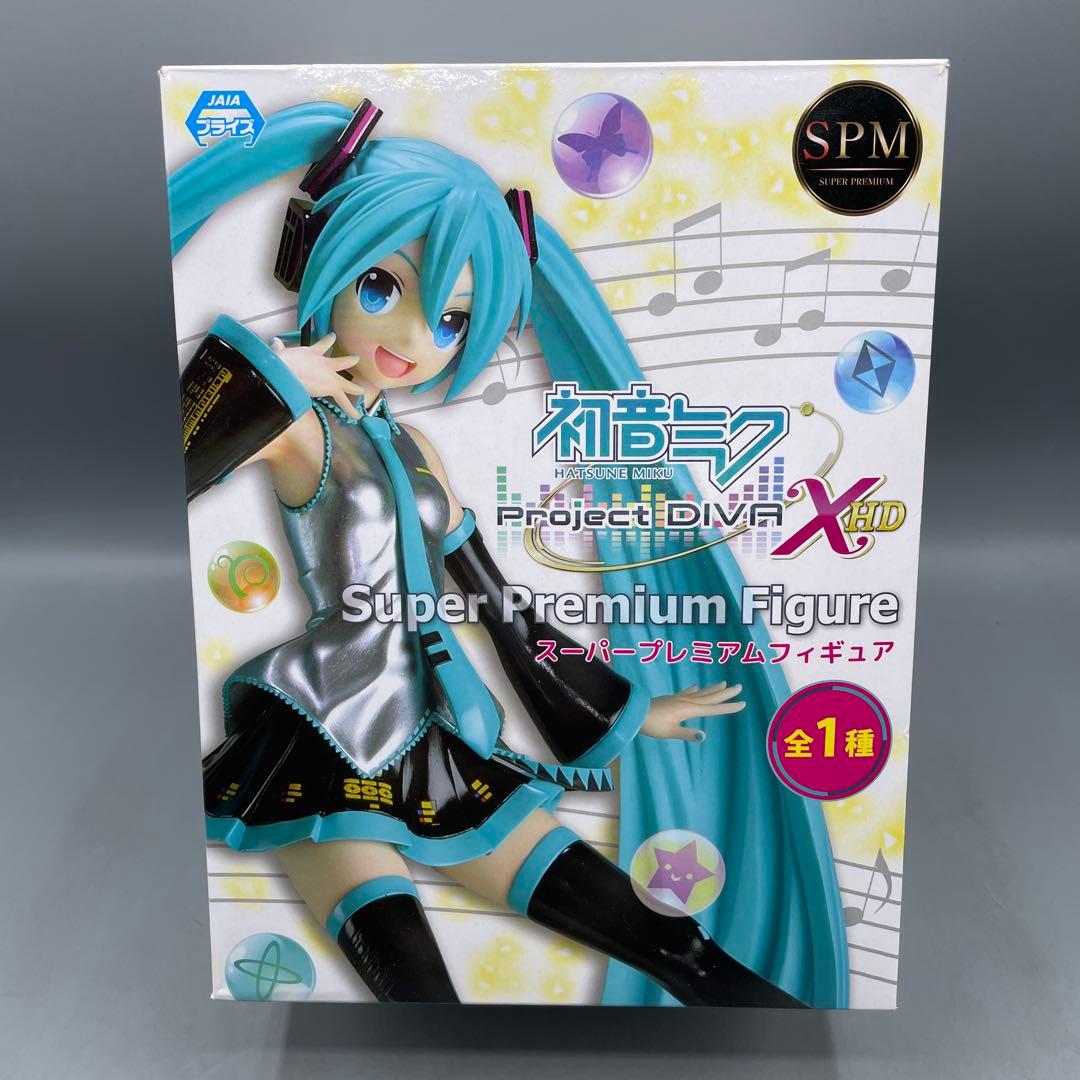 Hatsune Miku Project DIVA-X HD Super Premium Figure