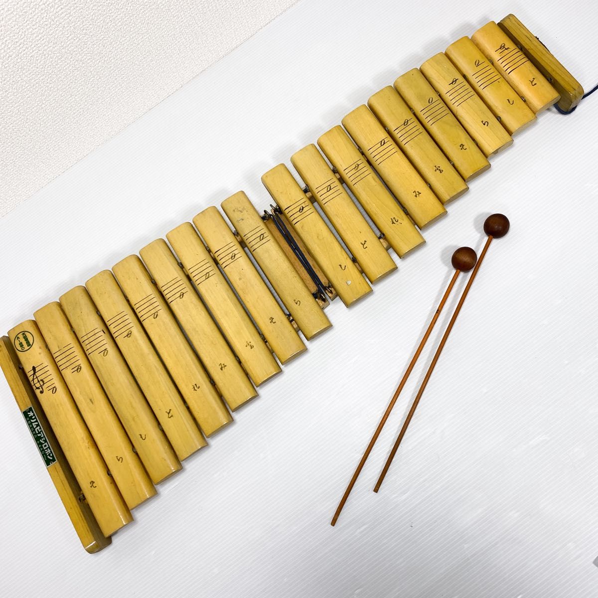 オリンピアシロホン 木琴 18音 卓上 文部省指定品