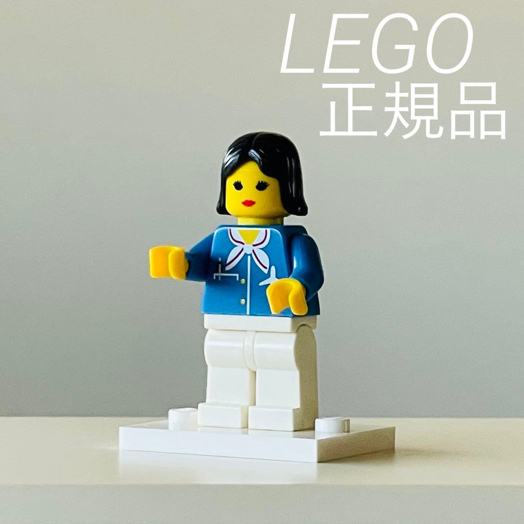 乐高经典小镇机场空乘人员复古款