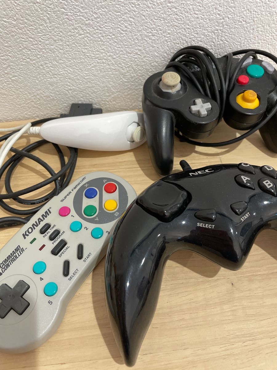 Retro Game Controller 3-Piece Set: GameCube, KONAMI, NEC