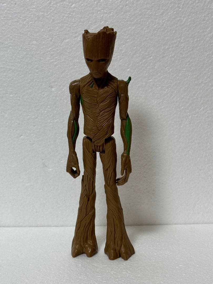 Guardians of the Galaxy Groot Figure