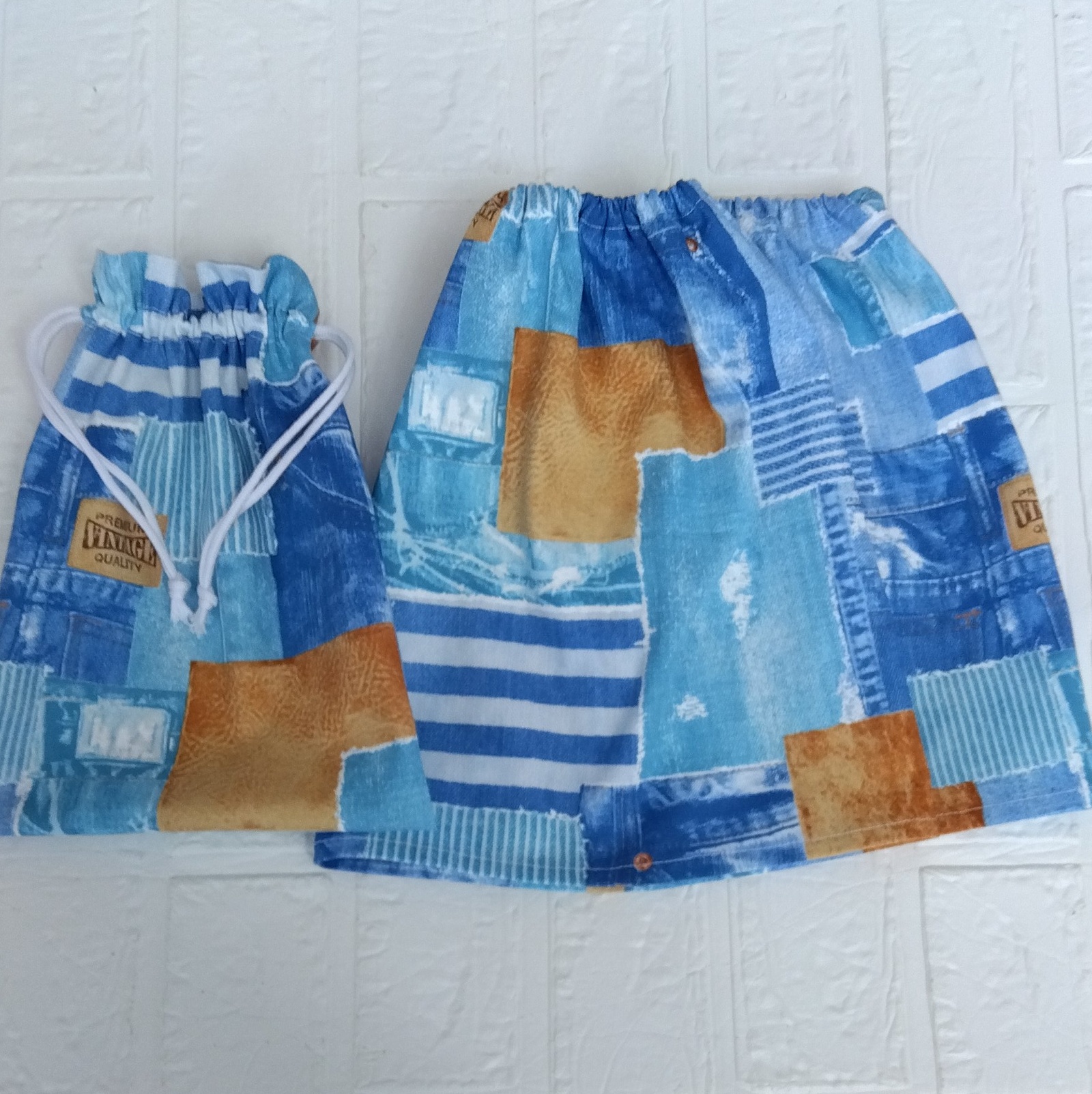带束口袋的护膝（浅蓝色牛仔布）
