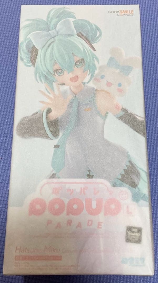 Hatsune Miku x Cinnamoroll Collaboration Figure POP UP PARADE L