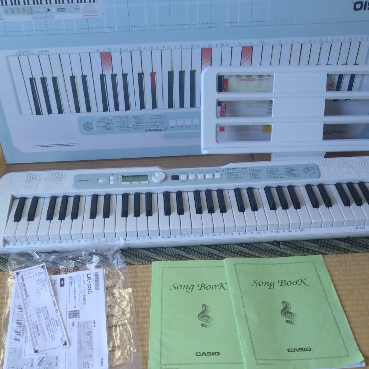 卡西欧光导航键盘 LK-335 电子钢琴 附带麦克风和线缆
