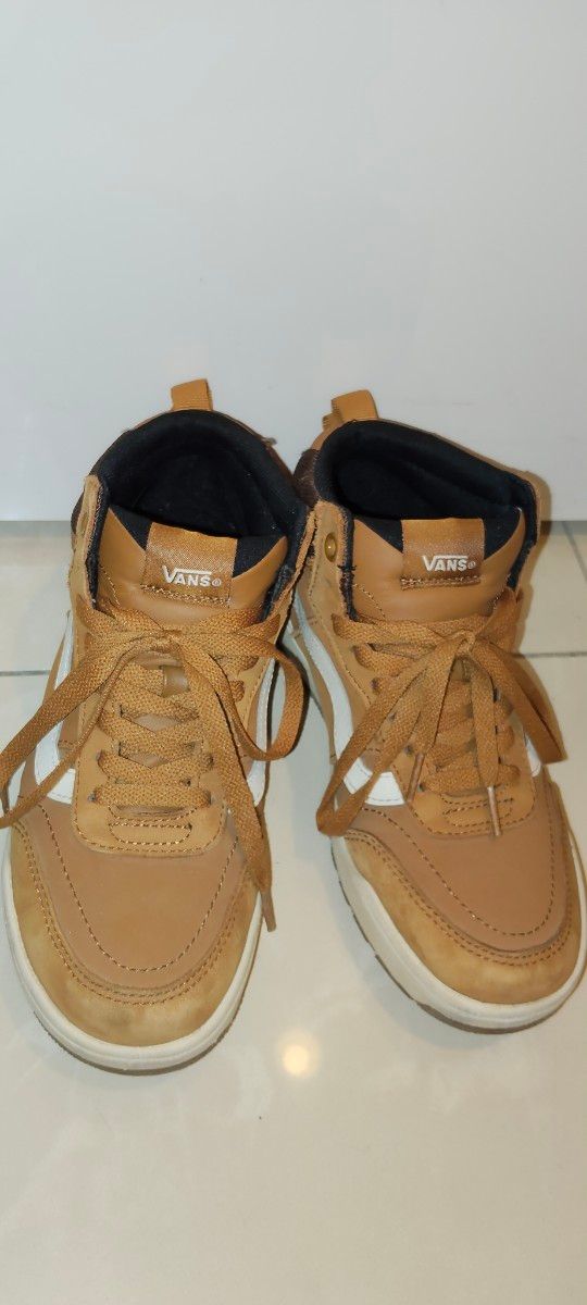 VANS 高帮运动鞋 棕色 男款 24cm