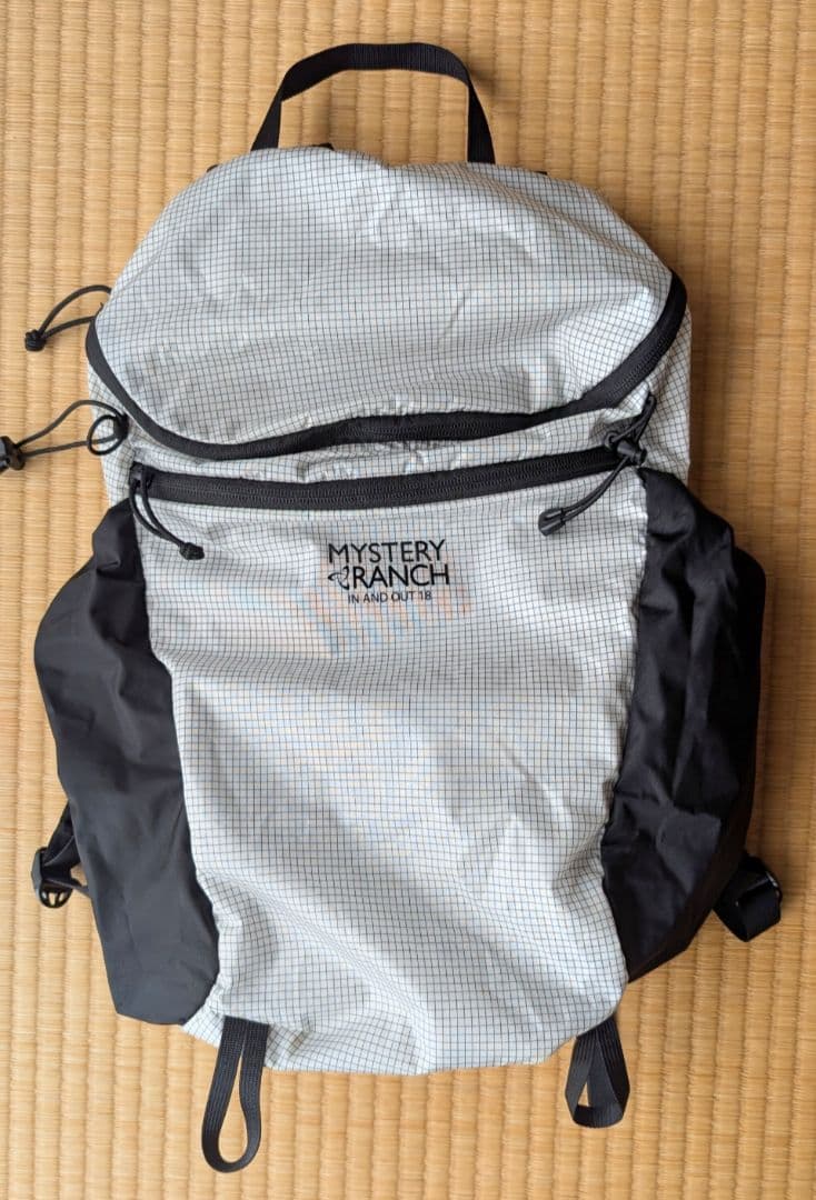 MYSTERY RANCH IN AND OUT 18 可折叠
