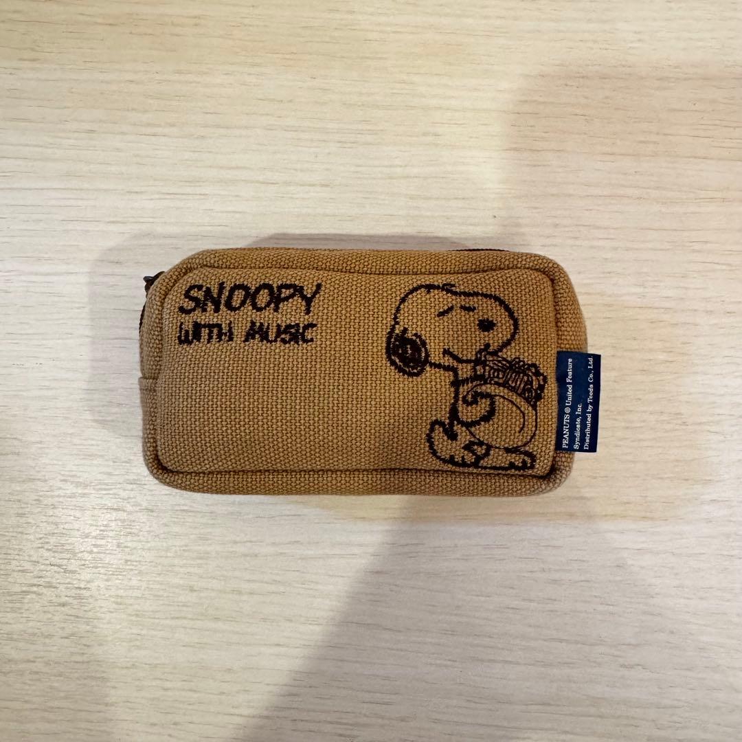Snoopy SNOOPY WITH MUSIC Mouthpiece Case for French Horn, Wind Instrument