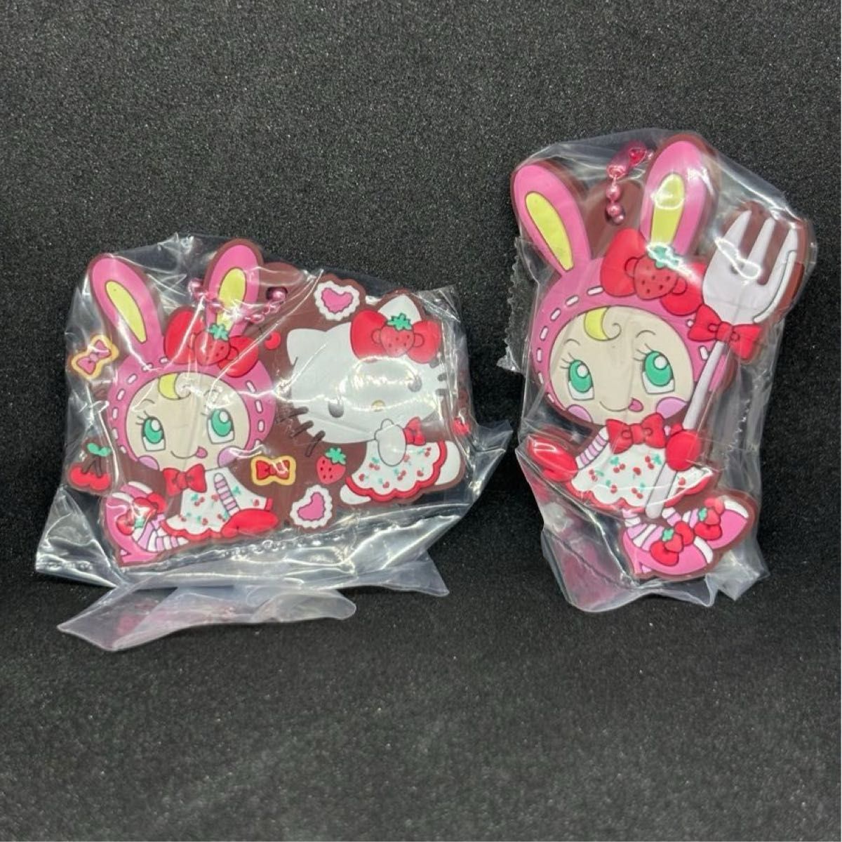 美索钢琴hello kitty胶囊橡胶吉祥物2套扭蛋
