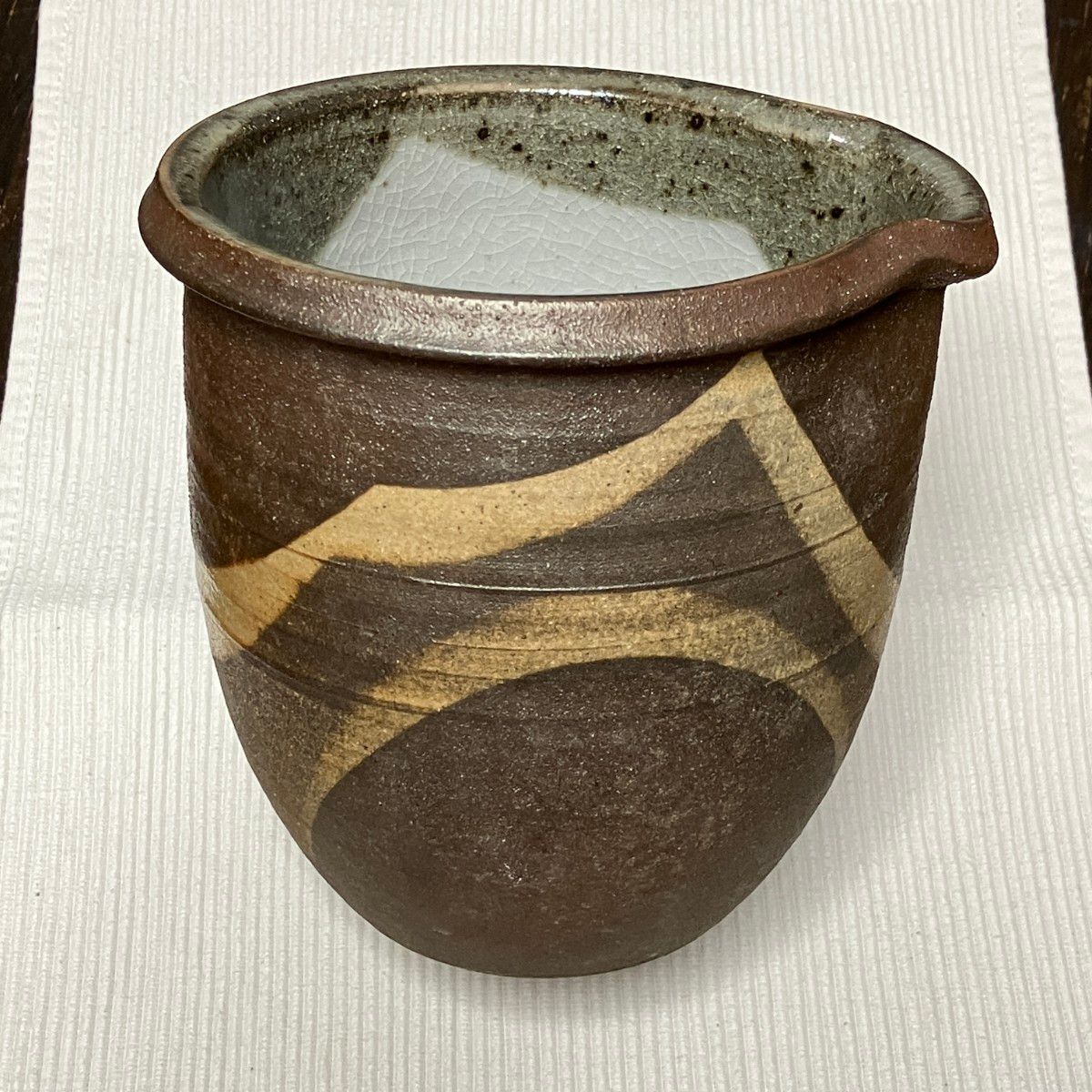 陶瓷花瓶 碗 刷毛纹单口和现代风格水壶 vase