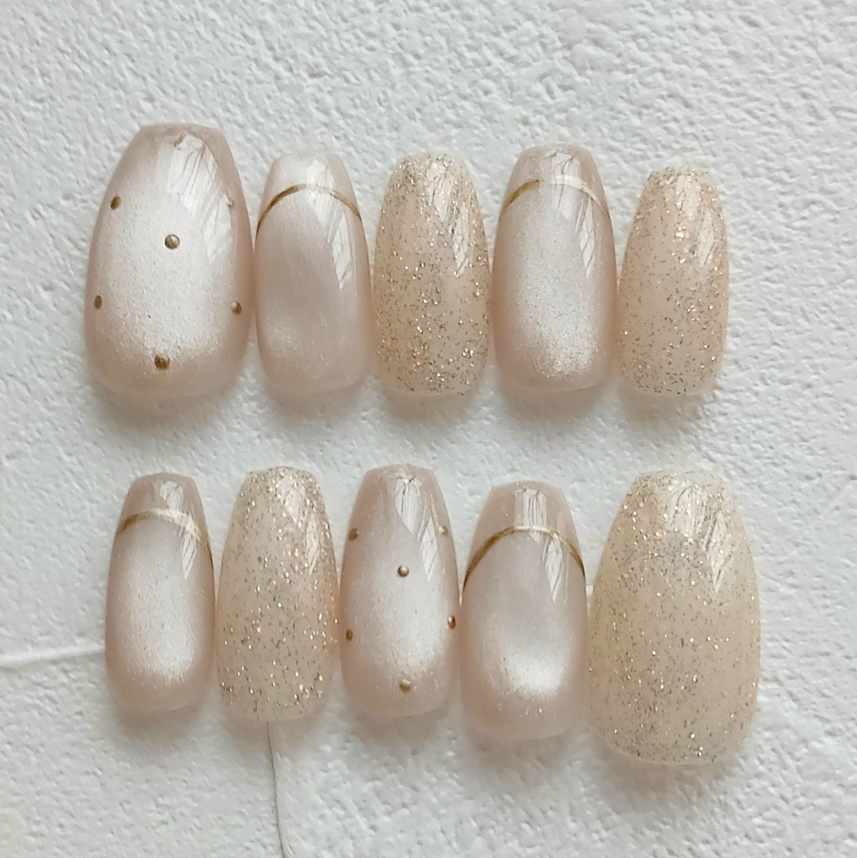[Popular] Champagne Vale🥂Nail Chips Magnets Nails Lame Beige Gold Simple Nails Adult Nail Dot Office Classy Wedding Bridal Coming-of-Age Ceremony Admission Ceremony Spring/Summer