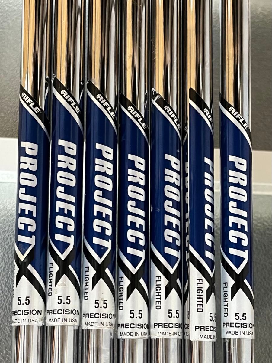 TRUE TEMPER PROJECT X 5.5/S铁杆用轴 (4 ~ P) 7套
