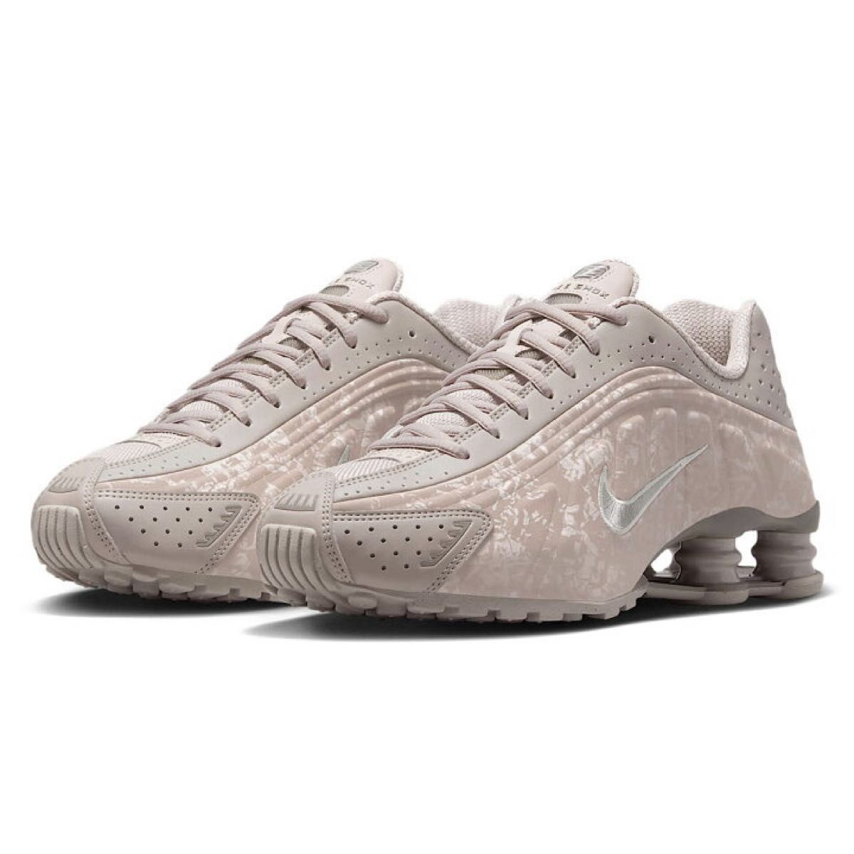 【新品未使用】耐克SHOX R4 NIKE W SHOX R4运动鞋 米色系