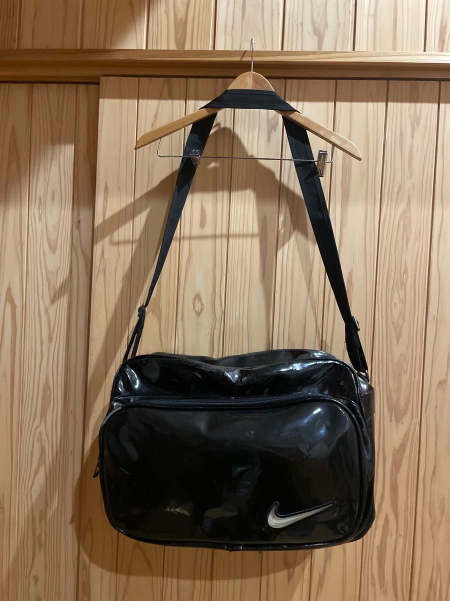 NIKE Nike Enamel Bag Shoulder Bag Black Sports Bag