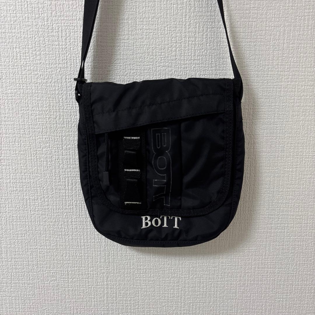 BOTT 肩包