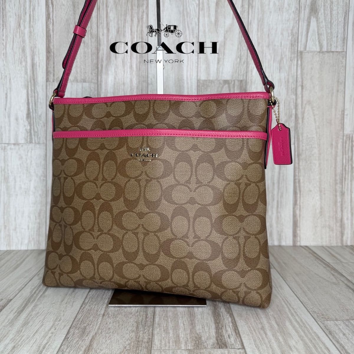 COACH コーチ　シグネチャー　ショルダーバッグ　50