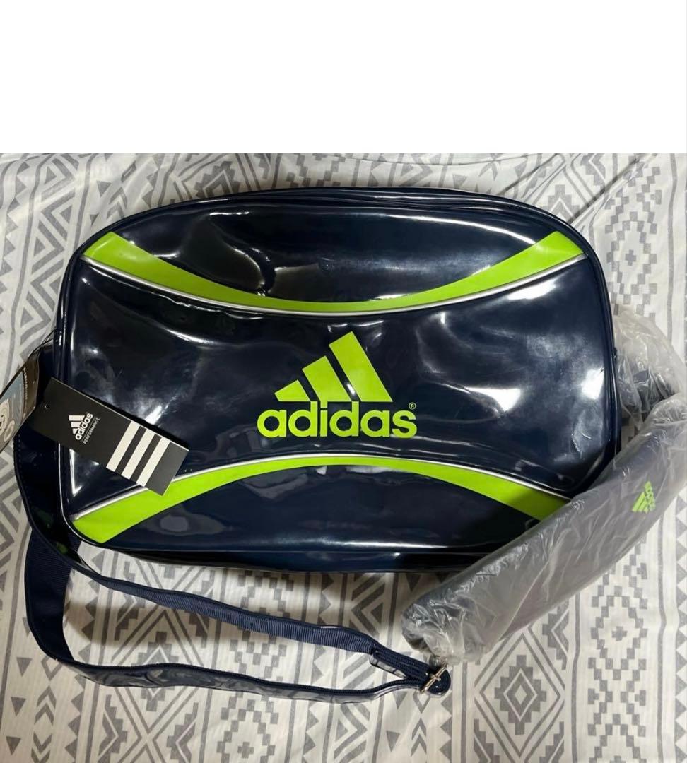 adidas 全新带标 漆皮包 蓝绿色