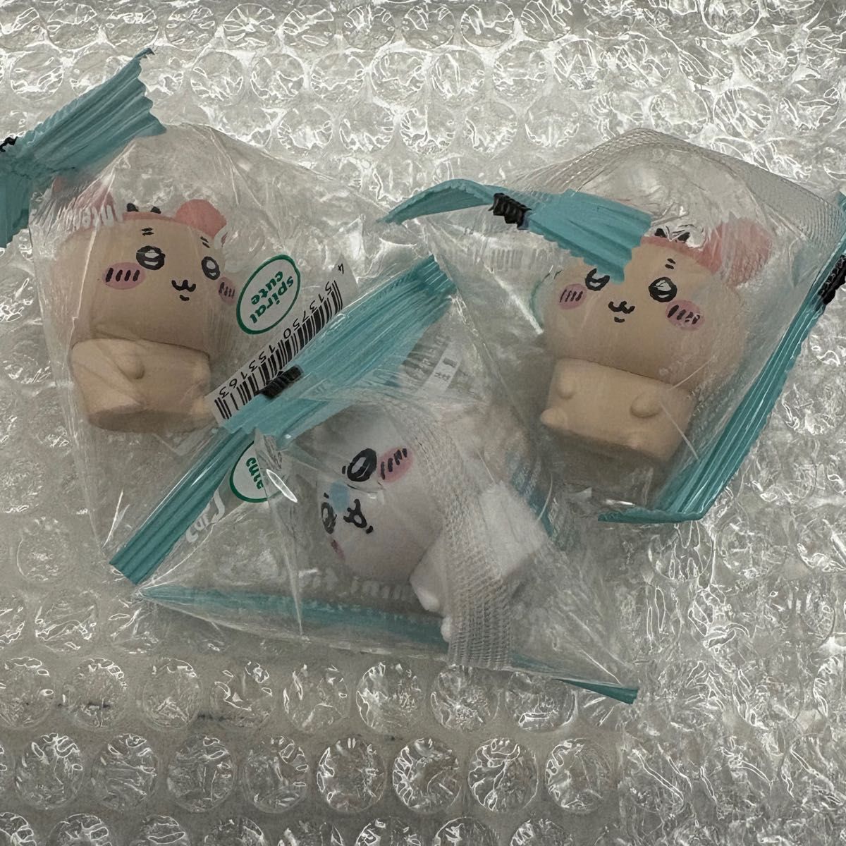 ちいかわ 室内迷你手办 旧书店 螃蟹酱 3个套装