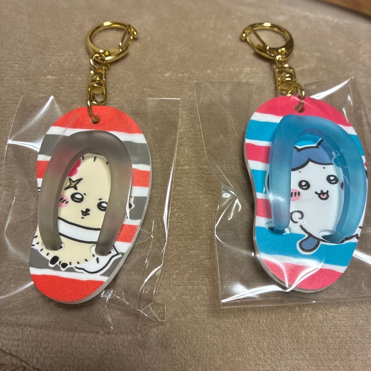 千伊川 狮子狗纪念品店 沙滩凉鞋钥匙扣 两件套