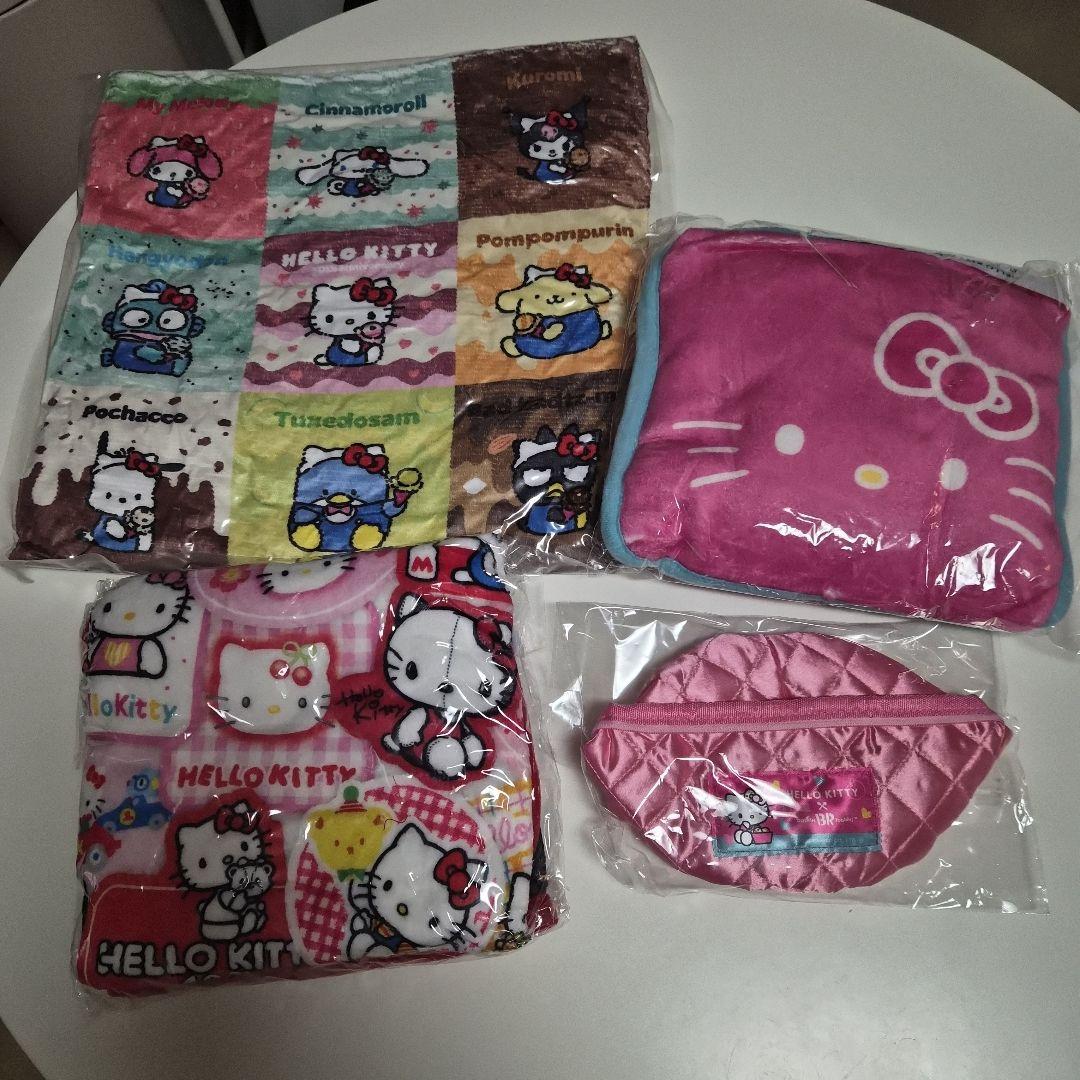 【Final Price Reduction] Hello Kitty 50th Anniversary Baskin Robbins Collaboration 4-Piece Set