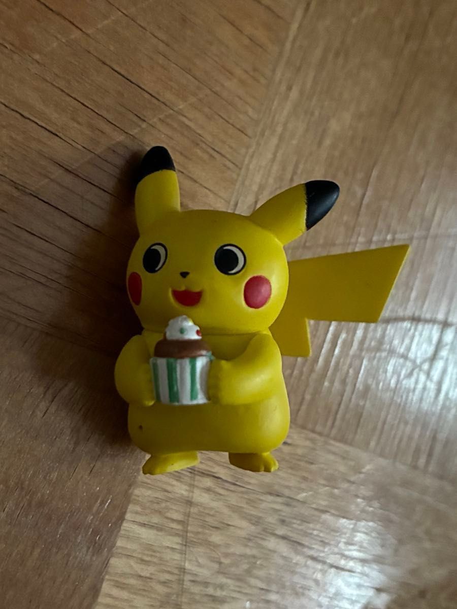 Pokemon Figure Collection Relaxed Life Snacks Pikachu