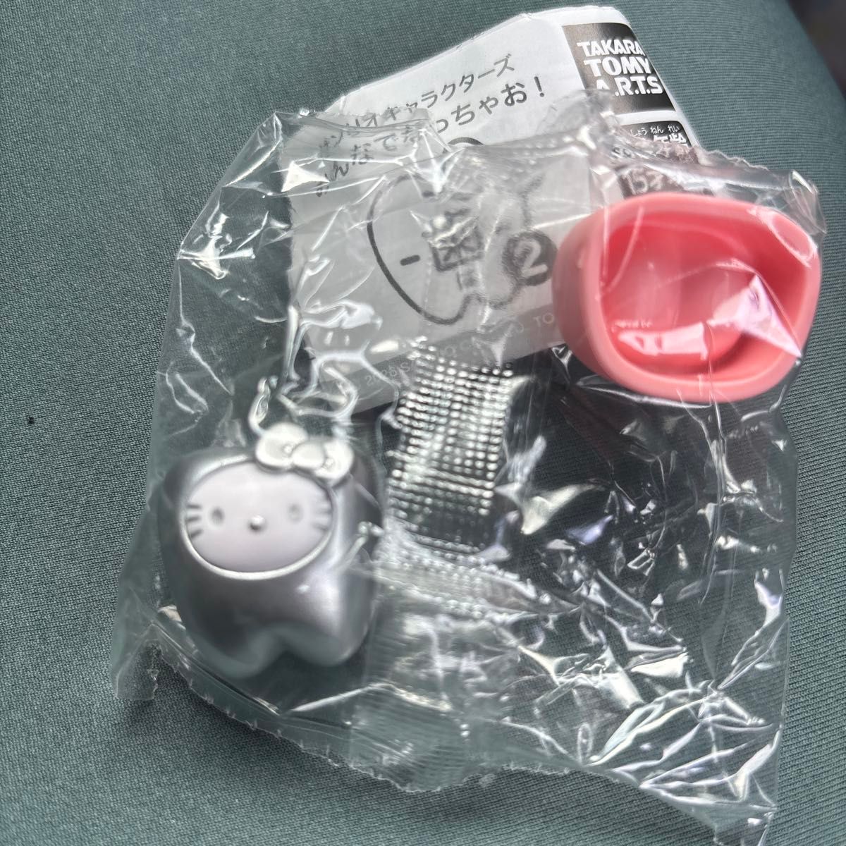 TAKARA TOMY ARTS 三丽鸥角色 大家一起变成!牙齿 Hello Kitty