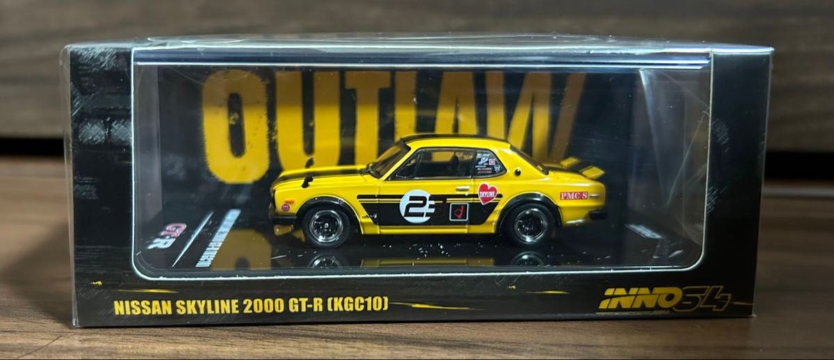 Limited holiday price, brand new, unused, unopened: INNO64 1/64 Nissan Skyline 2000 GT-R KGC10 in yellow