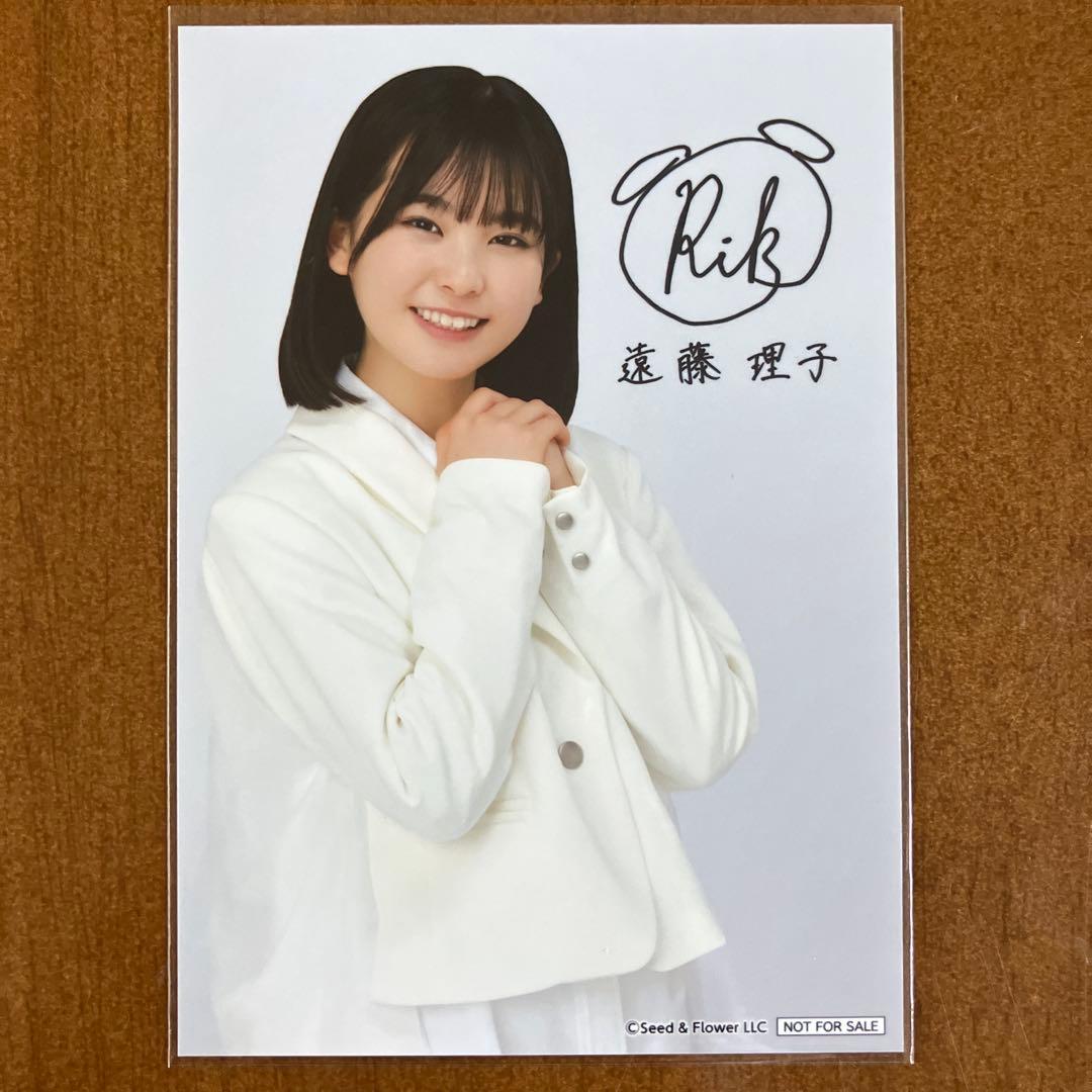 樱坂46 远藤理子 签名直拍