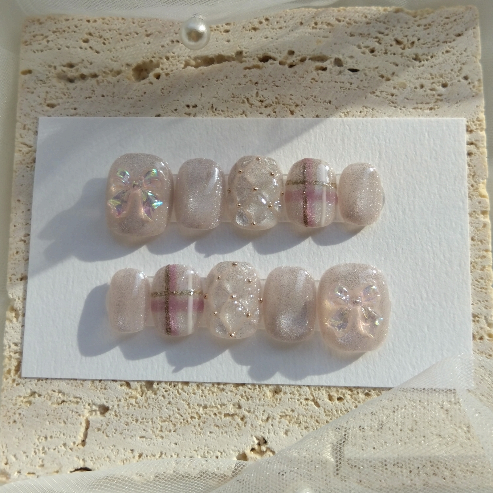 Churun Puckly Magnet Nail Check Pattern Berry Short Nail