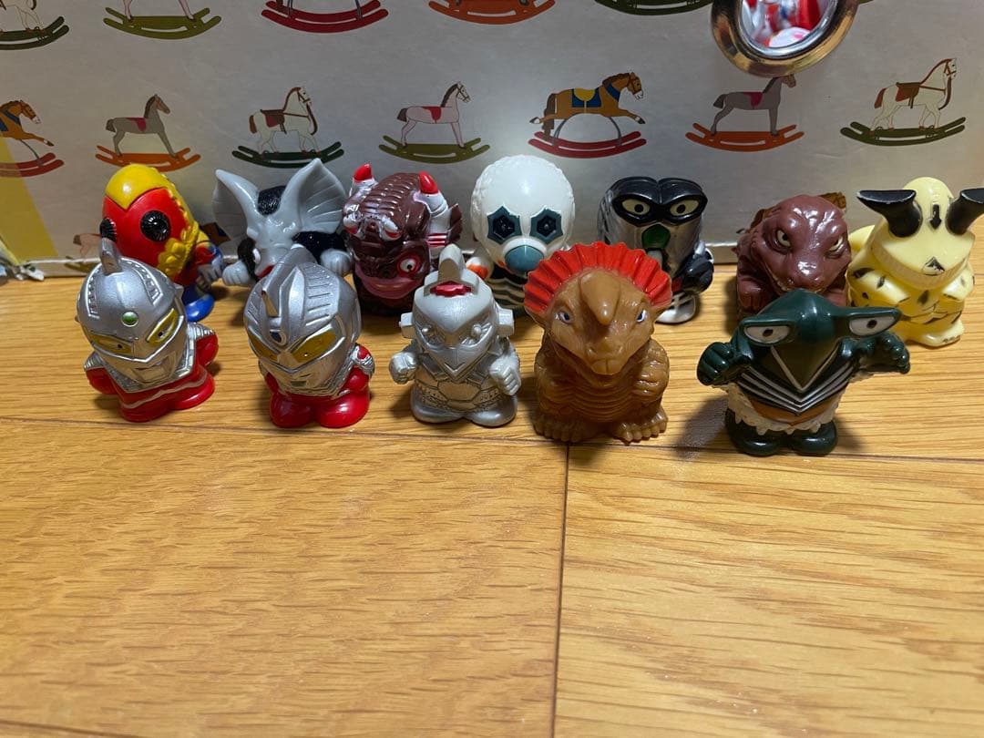 Ultraman Seven Finger Puppet Soft Vinyl 12-Piece Set